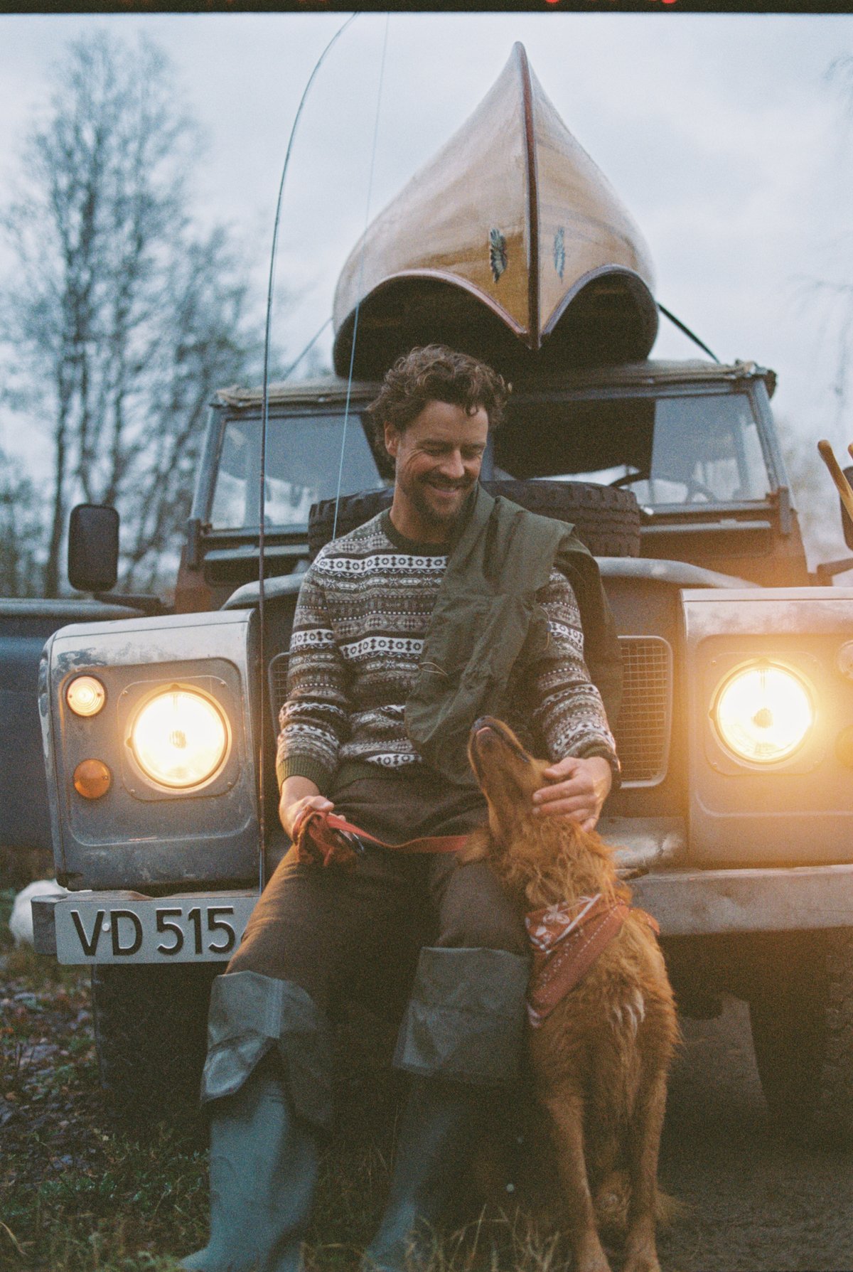 01. top R1-04372-0016